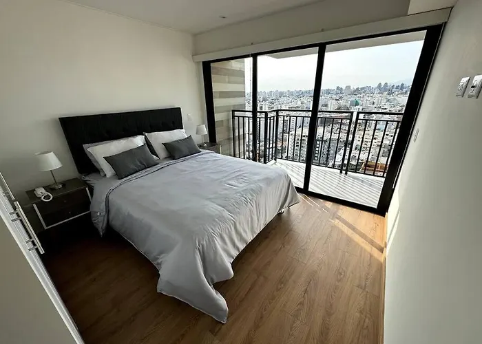 Luxury Apartment With Sky & Ocean View