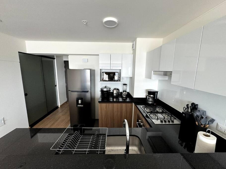 Apartment Luxury With Sky & Ocean View *